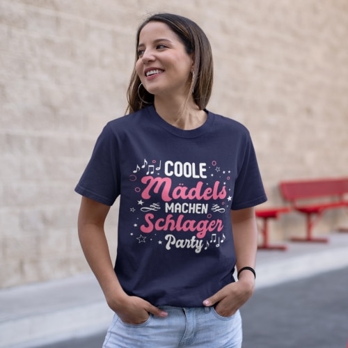 coole mädels machen schlager party t-shirt für schlagerboom 2022